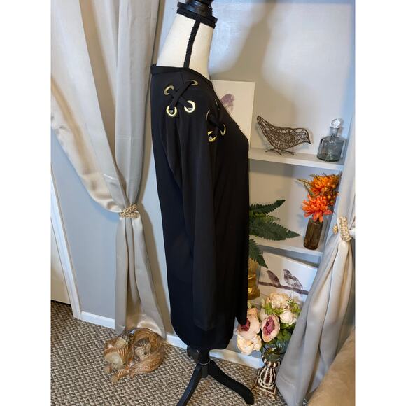Michael Kors size Medium EUC Black Back Zip Dress With Gold Ring Detail - Picture 2 of 9
